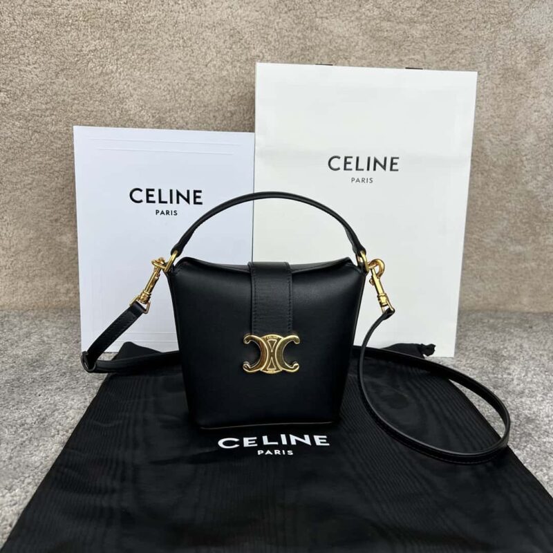 CELINE TRIOMPHE迷你光滑牛皮革水桶包 10K943黑色