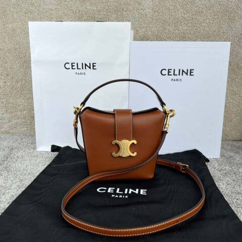 CELINE TRIOMPHE迷你光滑牛皮革水桶包 10K943棕色
