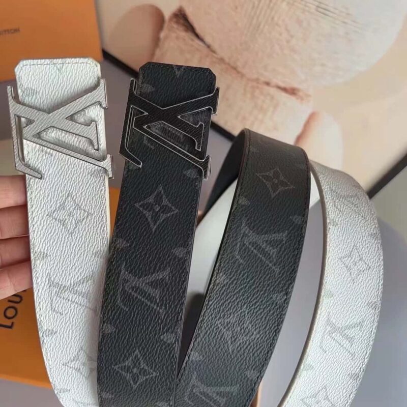 LV Initiales双面腰带 4.0CM