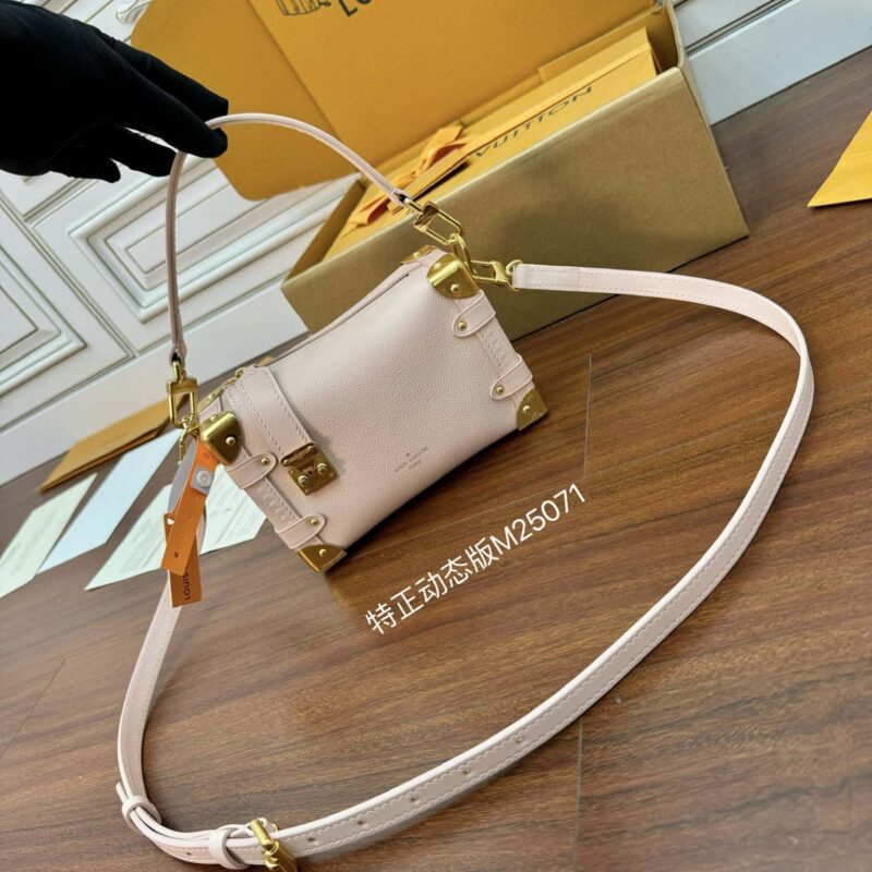 LV M25071 当季新款 SIDE TRUNK 小号手袋