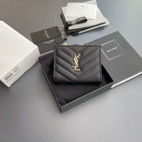 SAINT LAURENT圣罗兰YSL MATELASSE粒面压印皮革拉链双折钱包 575879