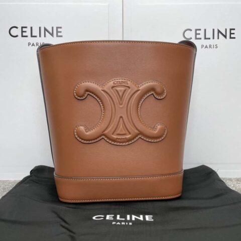 celine CUIR TRIOMPHE小号光滑牛皮水桶包 198243