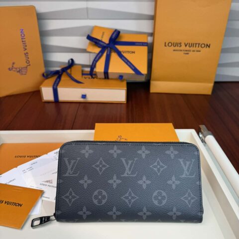 LV Zippy 钱夹 M42617特級