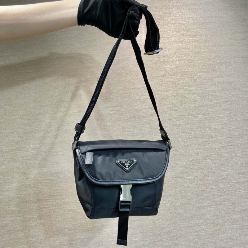 PRADA🎉新款邮差包🎉2VD070迷你号