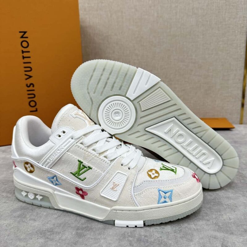 💋💍L家新品 L*V 路易～ 新款TRAINER 系列运动鞋以Monogram 丹宁布（牛仔布）