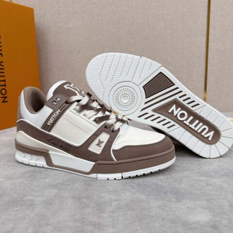 💋💍L家新品 L*V 路易～当季新品上架 TRAINER 系列运动鞋1ACWBX