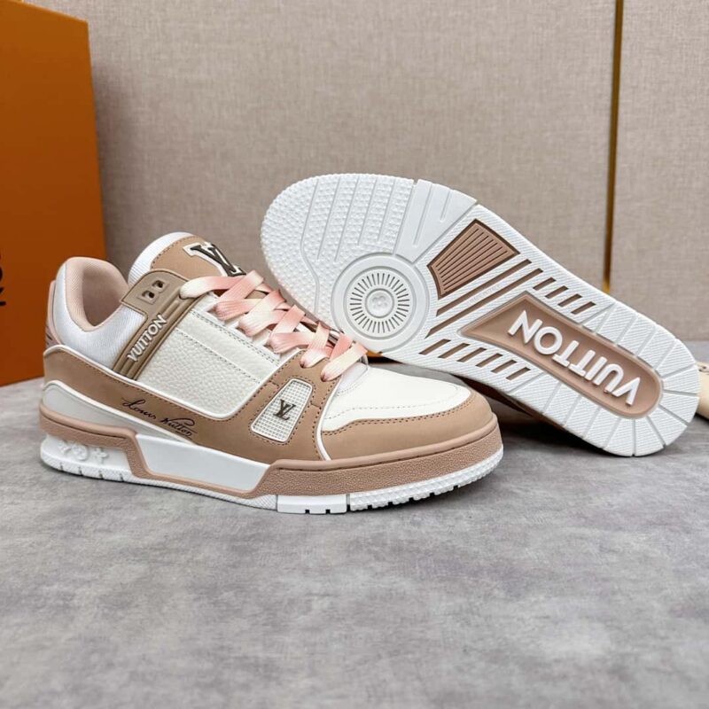 💋💍L家新品 L*V 路易～当季新品上架 TRAINER 系列运动鞋1ACWAV