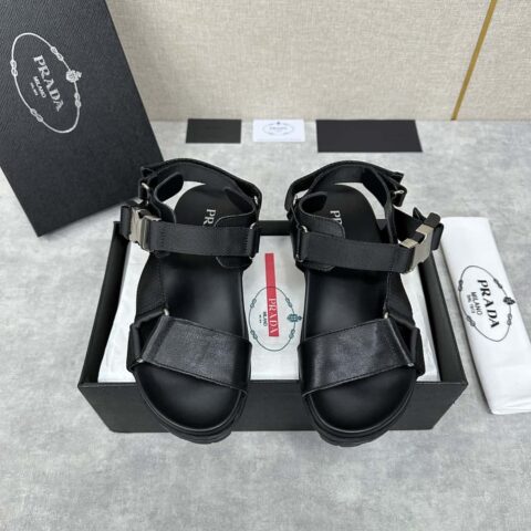 💋💍P家新品 Prad* 普拉-达 男士新款厚底拼接凉鞋