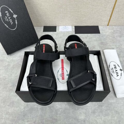 💋💍P家新品 Prad* 普拉-达 皮革和尼龙饰带运动凉鞋