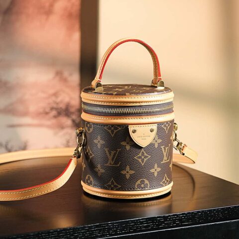 LV 𝐍𝐀𝐍𝐎 𝐂𝐀𝐍𝐍𝐄𝐒 发财桶系列 M82952