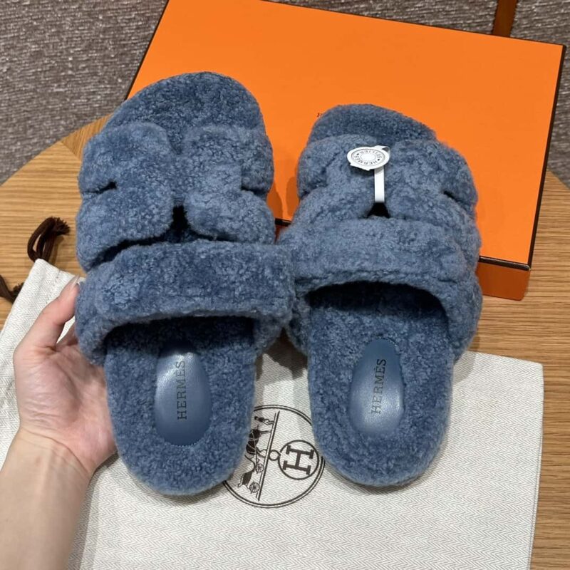 HERMES 225 CHYPRE SANDAL 老舅鞋 羊毛皮/woolskin 蓝色/Blue