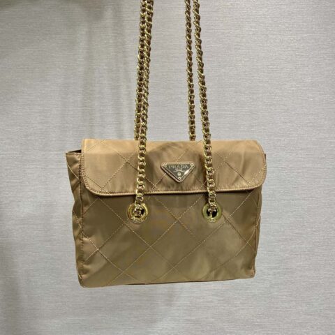 PRADA🎉中古翻盖款🎉1BD620新色