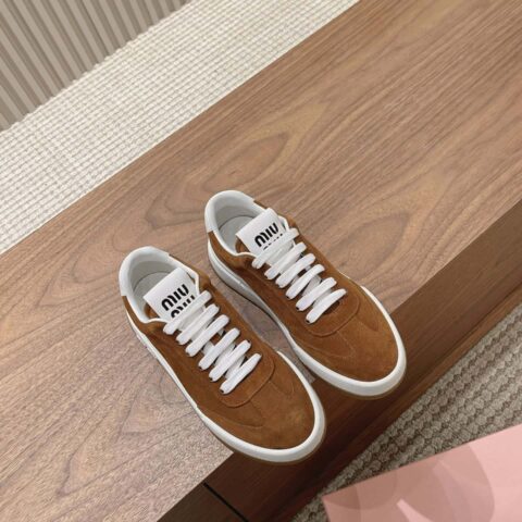 miumiu ss24 new arrival～ miu家2024早春新品系带休闲鞋 这款系带休闲鞋