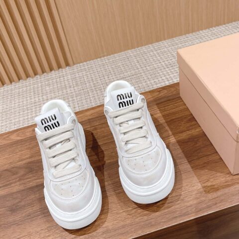 MIUMIU 缪缪2023新款美式脏脏鞋早春最新走秀款运动小白鞋