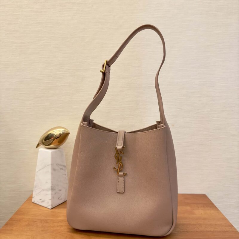 YSL🆕秋冬新款Hobo腋下包 713938沙色