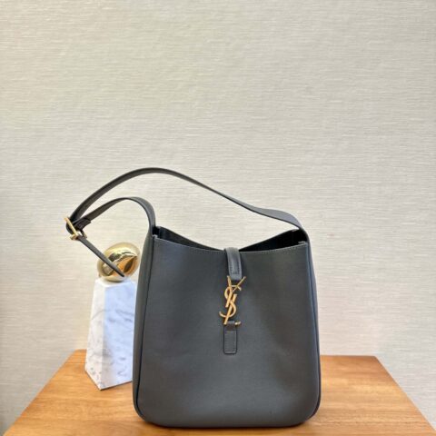 YSL🆕秋冬新款Hobo腋下包 713938灰色