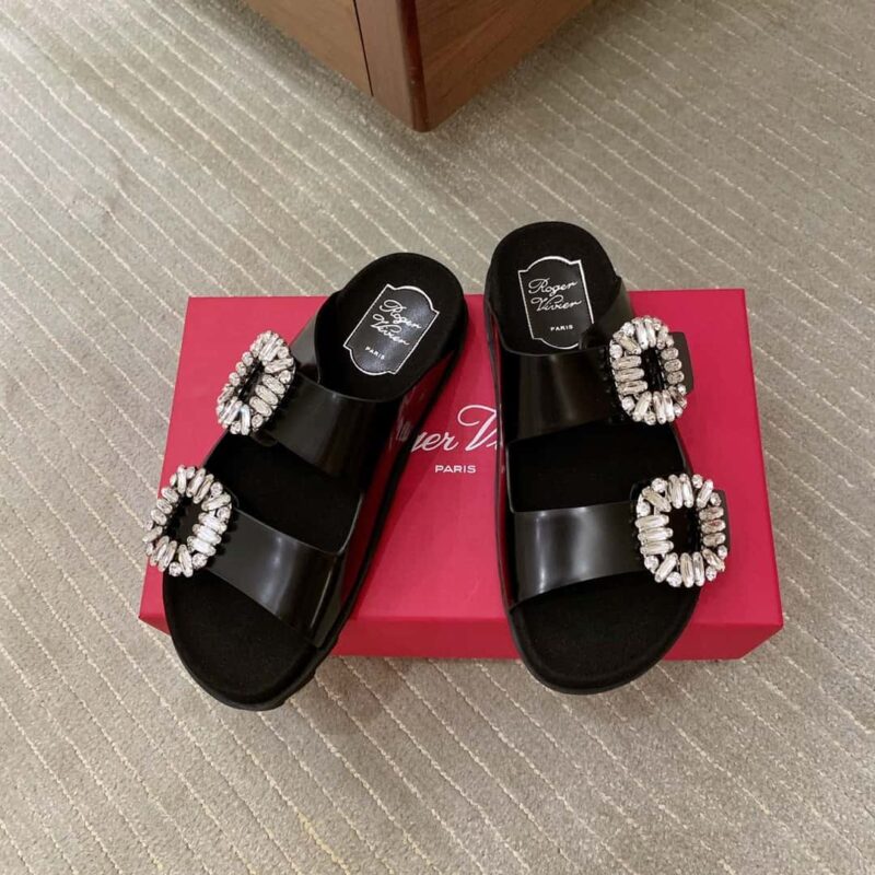 Roger vivier 2024年夏季slidy viv' 凉拖