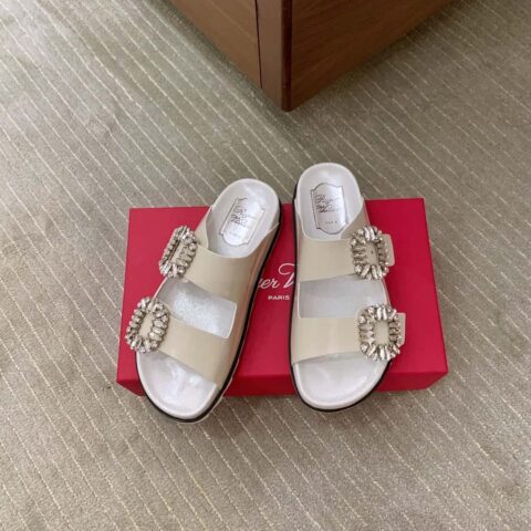 Roger vivier 2024年夏季slidy viv' 凉拖