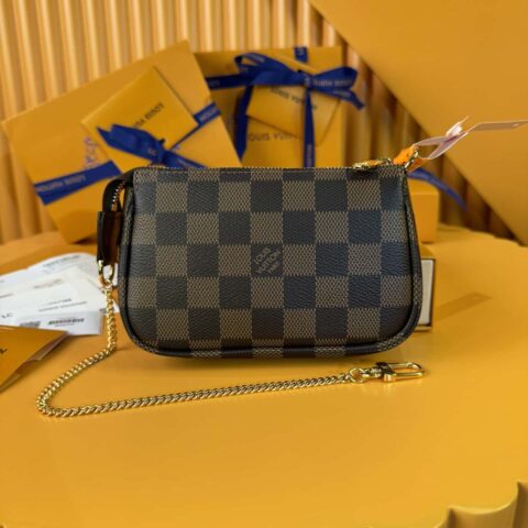 LV MINI POCHETTE ACCESSOIRES 小手袋 N58009特级