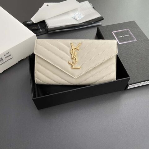 YSL MATELASSE翻盖粒面压印皮革钱包 372264