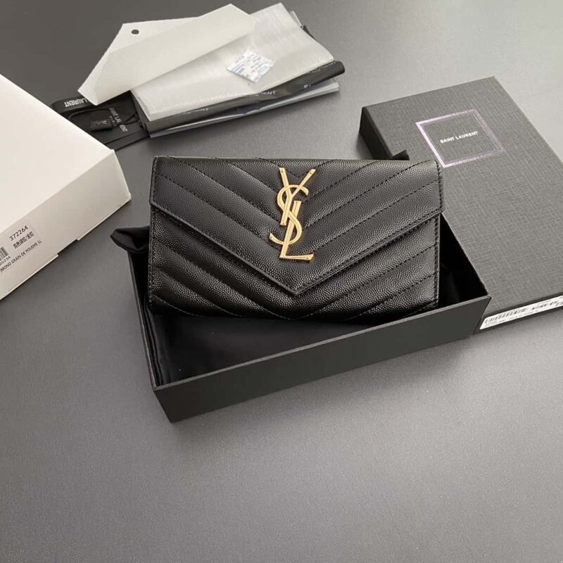 YSL MATELASSE翻盖粒面压印皮革钱包 372264