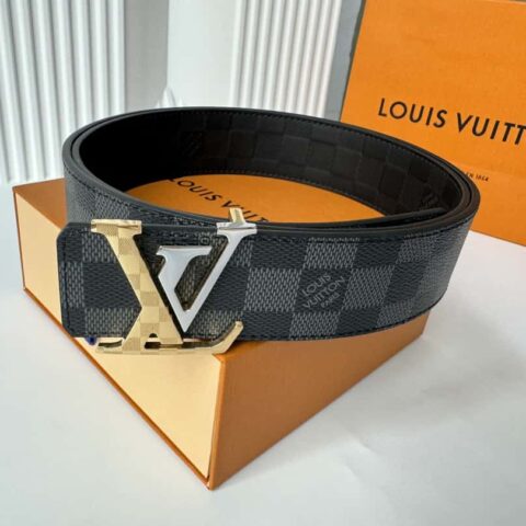LV 字母logo金属扣双面可用腰带 4.0cm