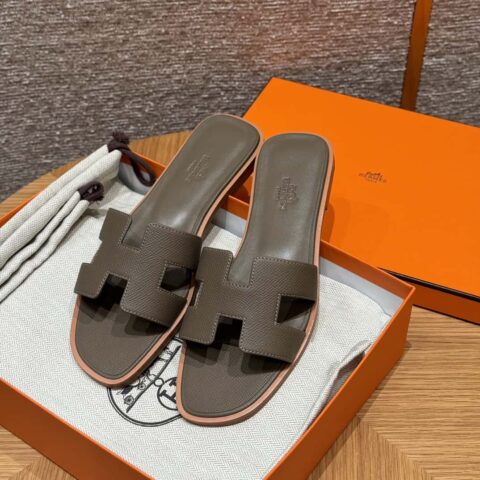 HERMES 181 Oran 拖鞋 18/Etoupe/大象灰 Epsom/掌纹