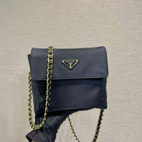PRADA🎉中古小挎包🎉🎉🎉1BD648