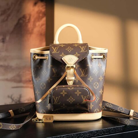LV M11199 当季新款 MONTSOURIS 迷你双肩包