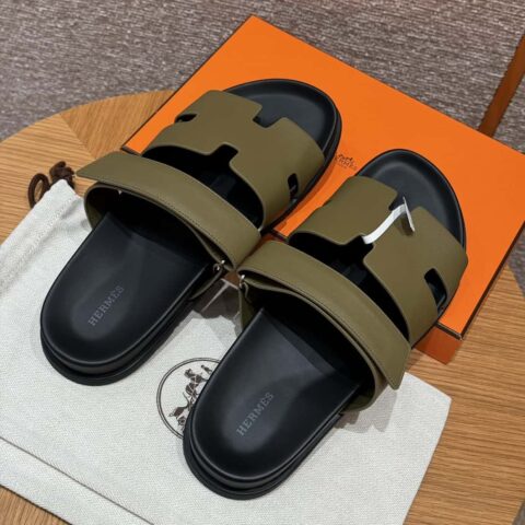 HERMES 180 CHYPRE SANDAL 老舅鞋 军绿色/army green 小羊皮/Natural lambskin lininh