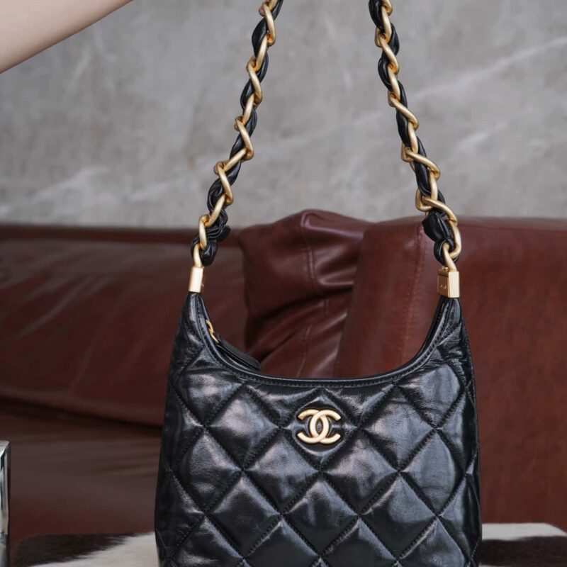 CHANEL高级手工坊 Hobo黑色 小号 正品皮 AS4922