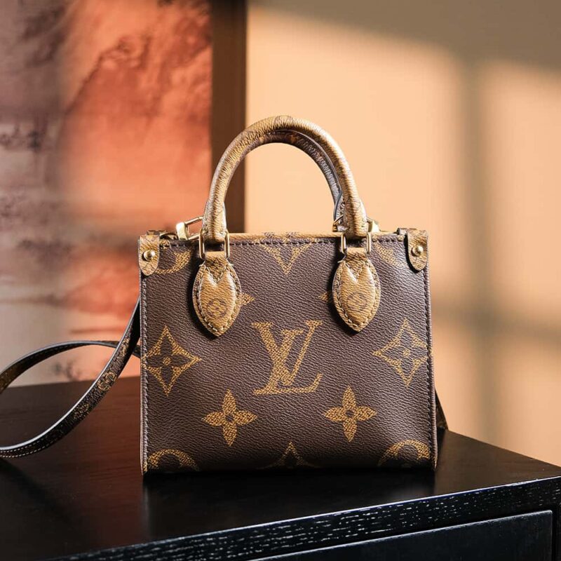 LV M46839 OnTheGo BB