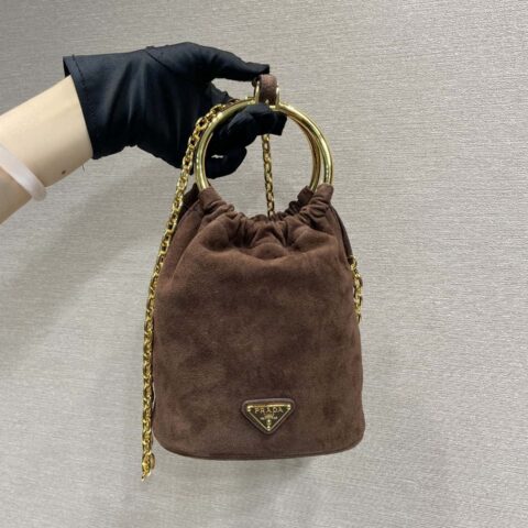 PRADA🎉新款水桶包🎉1BC227麂皮🎉🎉