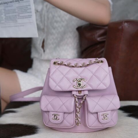 CHANEL 𝟐𝟒𝐀Duma双肩包 小号 粉色 正品皮 AS3787