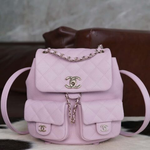 CHANEL 𝟐𝟒𝐀 Duma双肩包 正品皮 粉色中号 AS3860
