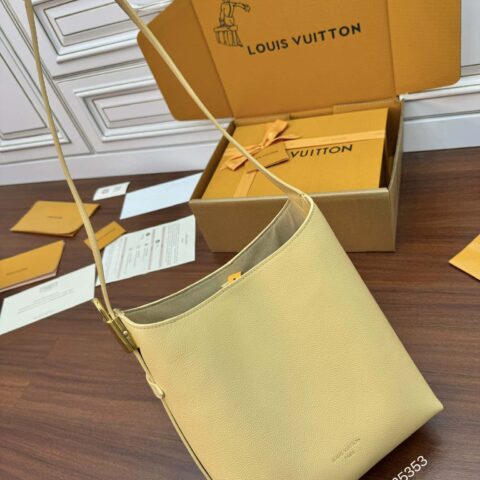 LV M25353 New Low Key Hobo PM
