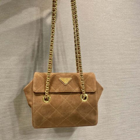 PRADA🎉中古翻盖款🎉1BD600麂皮