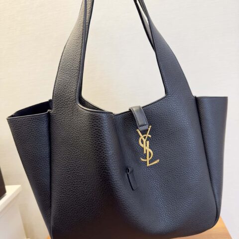 YSL 𝗕𝗘𝗔柔软鹿皮革托特包 763435