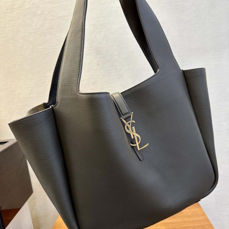 YSL 𝗕𝗘𝗔柔软鹿皮革托特包 763435浅麝香色
