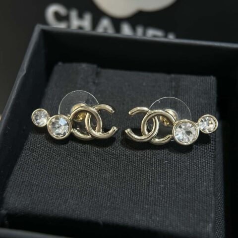 ❗️新品❗️ ☀️新款☑️ 香奈儿双c水钻耳钉耳环 ☀️
