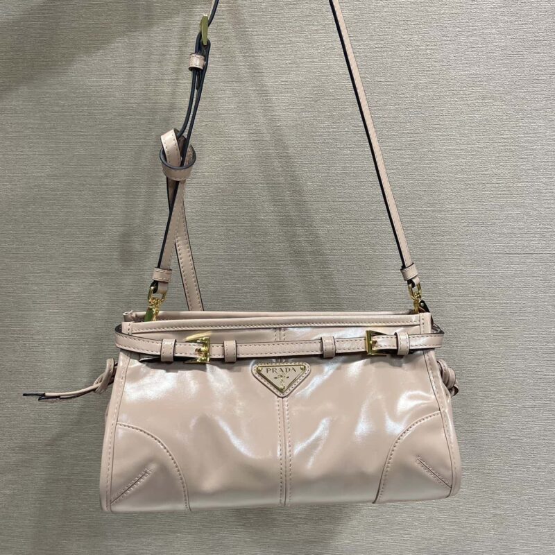 PRADA🎉LusSolf油腊皮🎉1BA215斜挎包🎉粉色