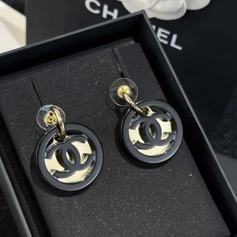 ❗️新品❗️ ☀️新款☑️ 香奈儿c2双c圆形黑色耳钉耳环 ☀️