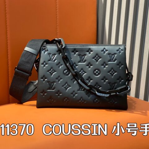 【原单精品】M11370黑色全皮压花 链条包系列 当季新款 COUSSIN 小号手袋