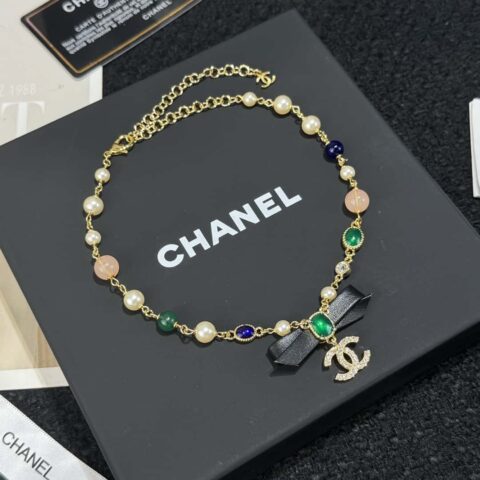 ❗️新品❗️ ☀️新款☑️ 香奈儿绿宝石蝴蝶结项链 ☀️