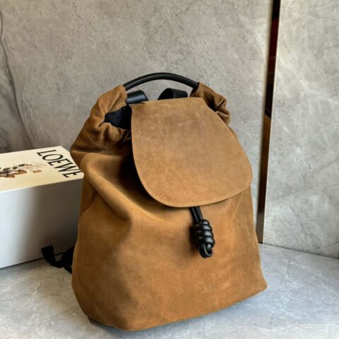 LOEWE 罗家新款麂皮绒棉双肩包🎒0903