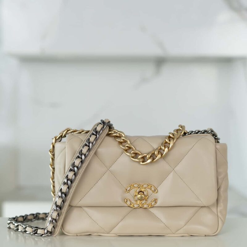 𝐂𝐇𝐀𝐍𝐄·𝐋19bag 浅杏色 小号 AS1160
