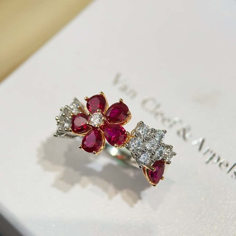 ❗️新品❗️  ☀️Van Cleef &Arpels 仲夏夜之梦梵克雅宝Folie des Pres 戒指 ☀️