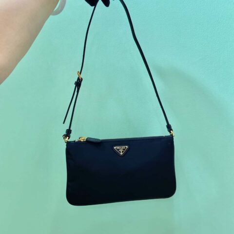 PRADA🎉新款腋下包🎉1NE545长肩带🎉🎉
