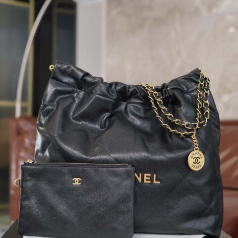 𝐂𝐇𝐀𝐍𝐄𝐋 𝟐𝟒𝐛新款荔枝纹 𝟐𝟐手袋 中号黑色金扣 AS3261