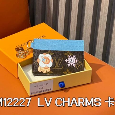 M12227老花蓝色 圣诞款卡包钱包系列 LV CHARMS 卡夹 m12215 老花/红色 m12227 老花/蓝色 丝印 LV Charms  Ms卡夹